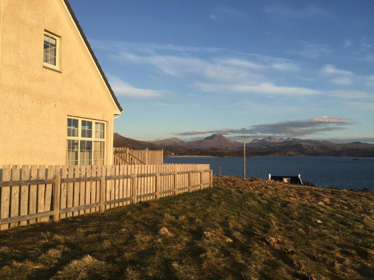 Macrae Croft- Rooms Gairloch Esterno foto
